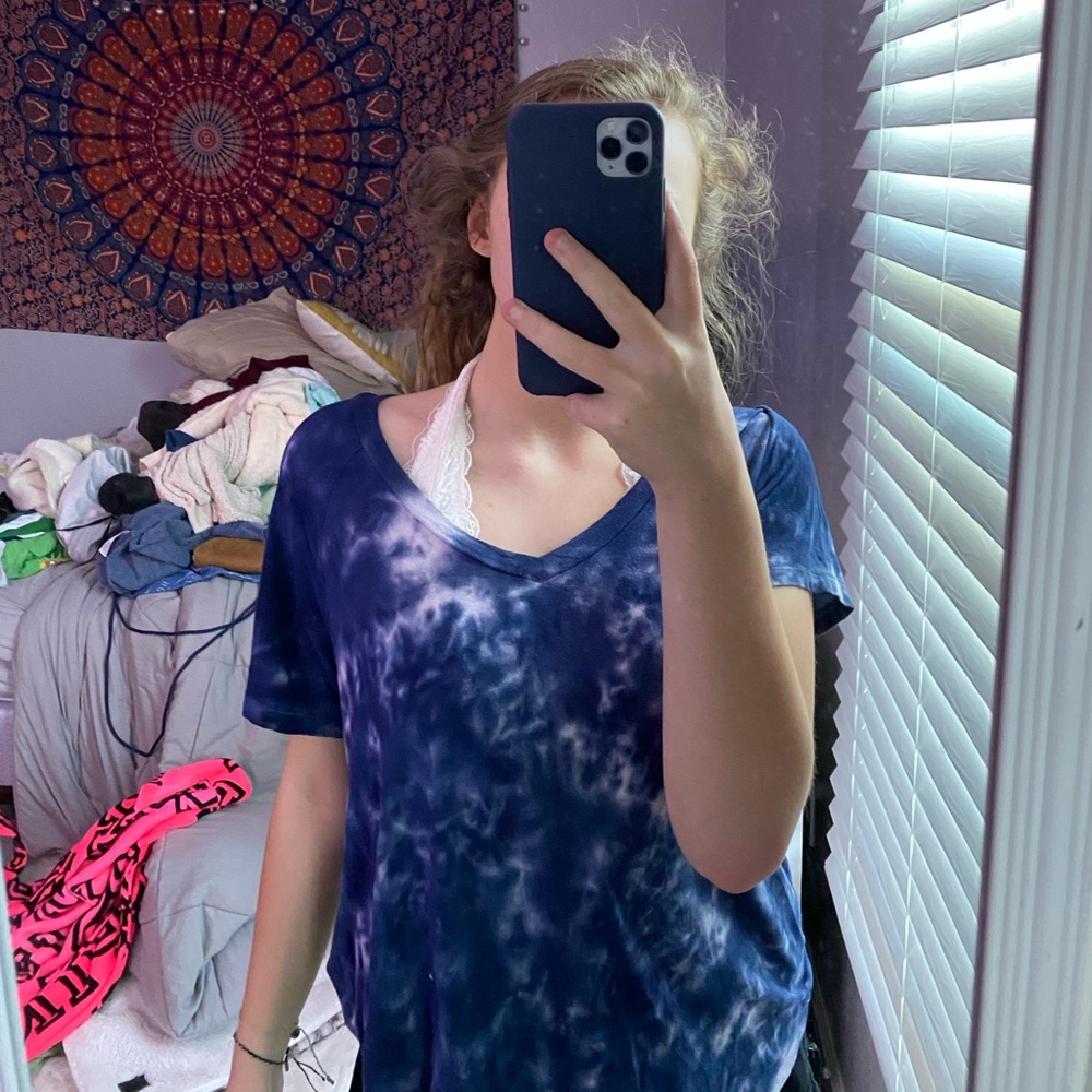 American Eagle soft and sexy blue and white shirt